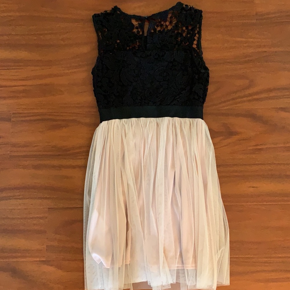 Cocktail Dress - Picture 4 of 5